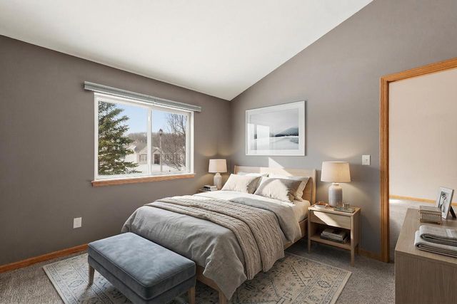 885 Cumberland LANE, Port Washington, WI 53074