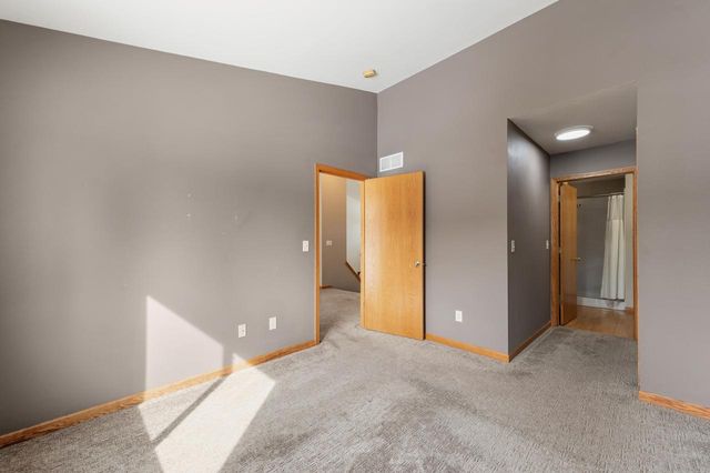 885 Cumberland LANE, Port Washington, WI 53074