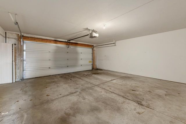 885 Cumberland LANE, Port Washington, WI 53074