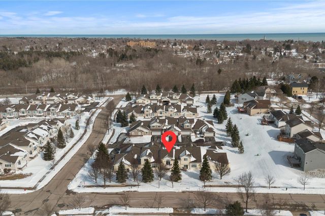 885 Cumberland LANE, Port Washington, WI 53074