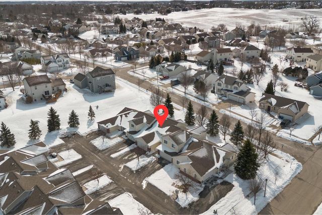 885 Cumberland LANE, Port Washington, WI 53074