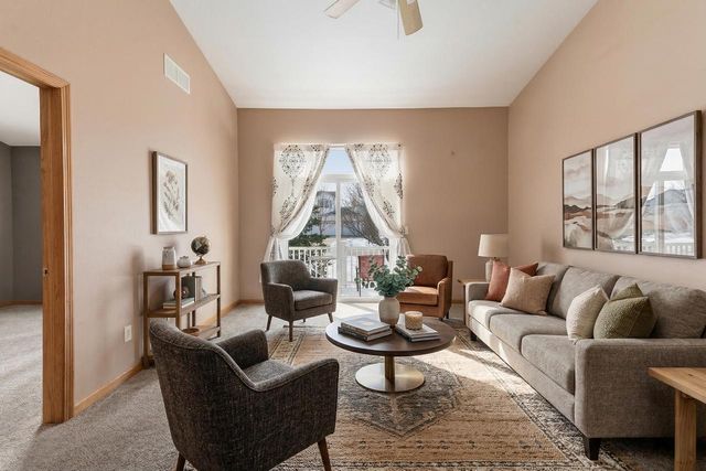 885 Cumberland LANE, Port Washington, WI 53074