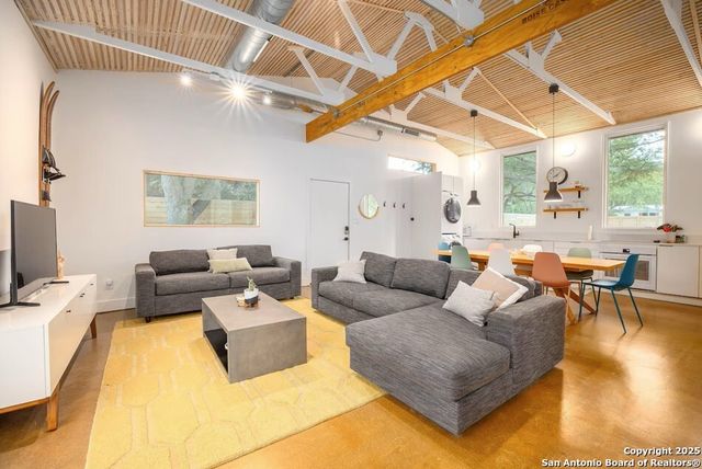 2420 Ponderosa, New Braunfels, TX 78132