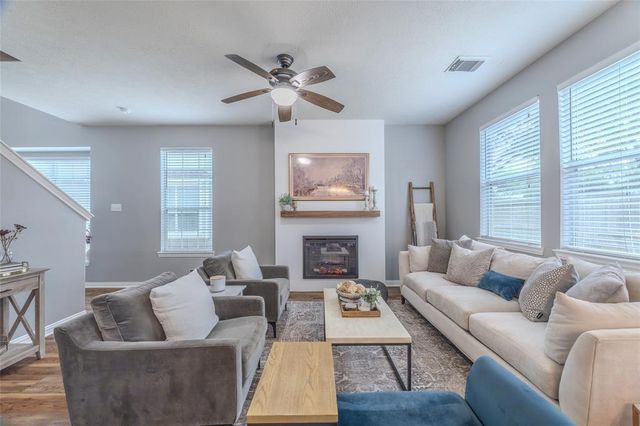 280 Brandy Ridge Lane, League City, TX 77539