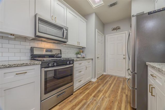 280 Brandy Ridge Lane, League City, TX 77539