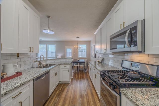 280 Brandy Ridge Lane, League City, TX 77539