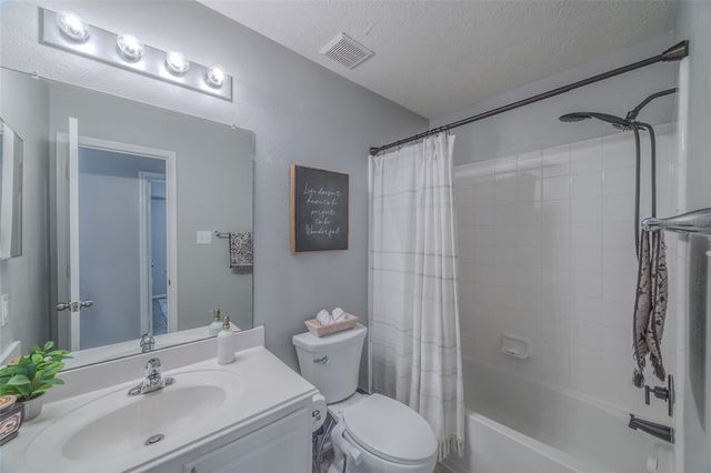 280 Brandy Ridge Lane, League City, TX 77539