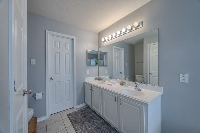 280 Brandy Ridge Lane, League City, TX 77539