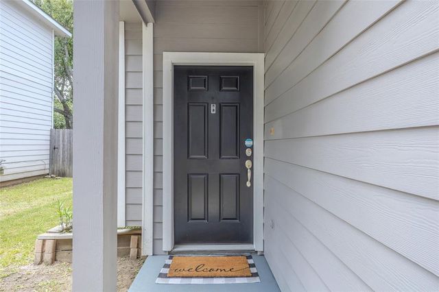 280 Brandy Ridge Lane, League City, TX 77539