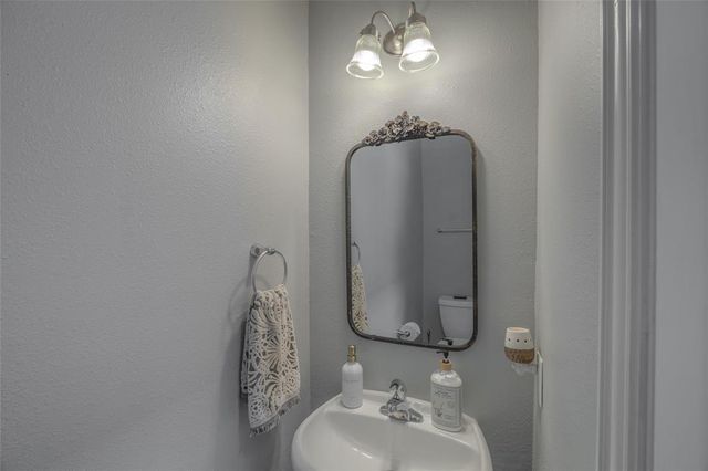 280 Brandy Ridge Lane, League City, TX 77539