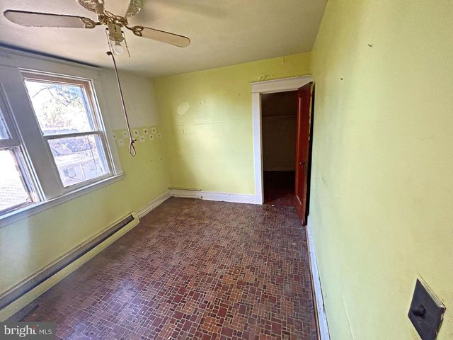 5226 6TH ST, Brooklyn, MD 21225