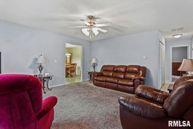 3060 BUENA VISTA Drive, Springfield, IL 62707
