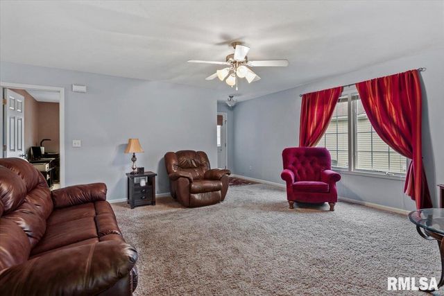 3060 BUENA VISTA Drive, Springfield, IL 62707