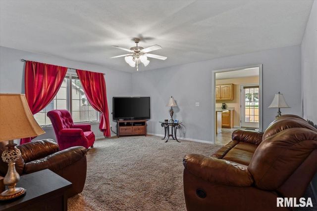 3060 BUENA VISTA Drive, Springfield, IL 62707