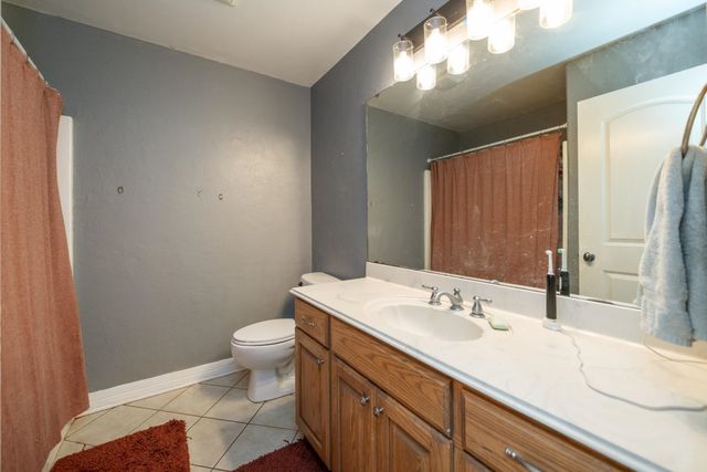 105 Cedar Ridge Rd, Longview, TX 75602