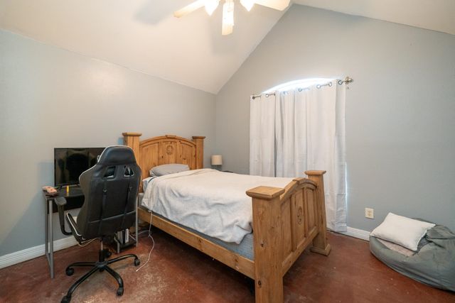 105 Cedar Ridge Rd, Longview, TX 75602