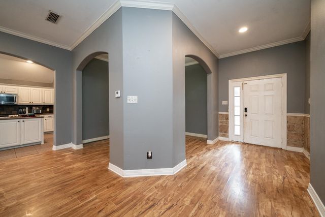 105 Cedar Ridge Rd, Longview, TX 75602