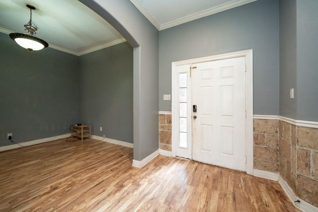 105 Cedar Ridge Rd, Longview, TX 75602