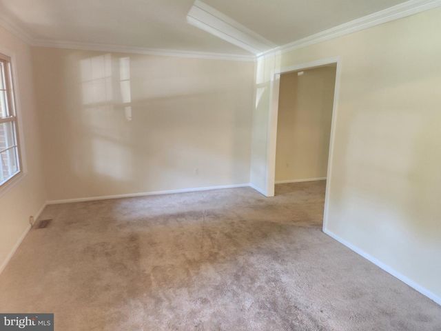 9702 ASPEN HOLLOW WAY, Fairfax, VA 22032