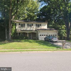 9702 ASPEN HOLLOW WAY, Fairfax, VA 22032