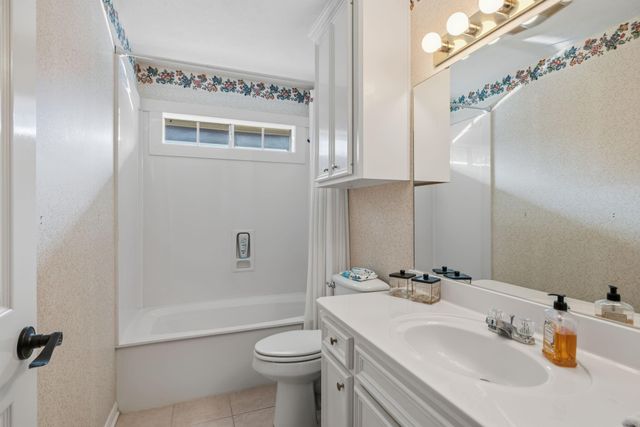 2303 N Pioneer Trail, Bryan, TX 77808