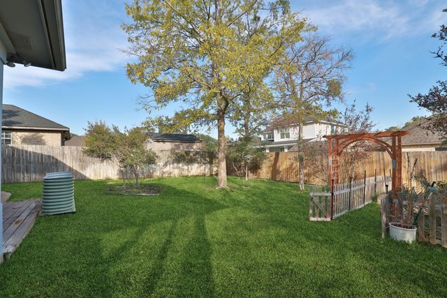 2303 N Pioneer Trail, Bryan, TX 77808