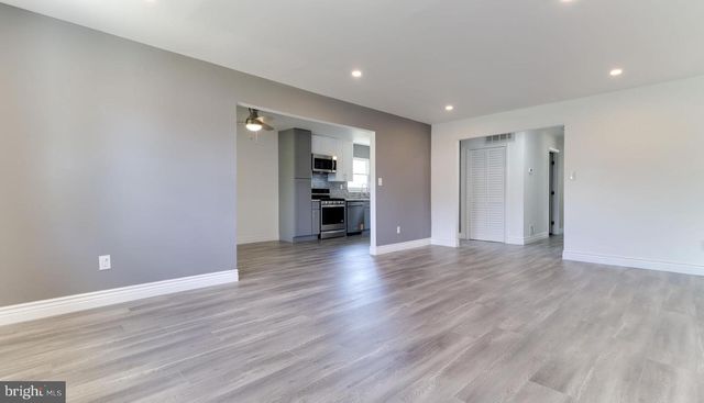 1 WHITECAP WAY, Brick, NJ 08723