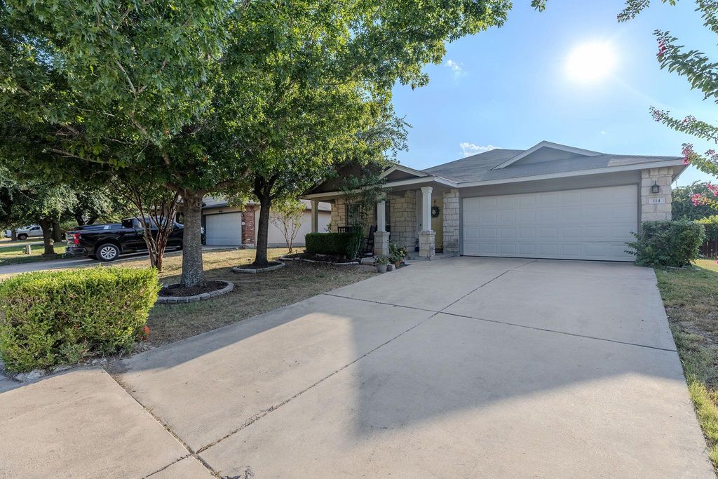 114 Creston ST, Hutto, TX 78634