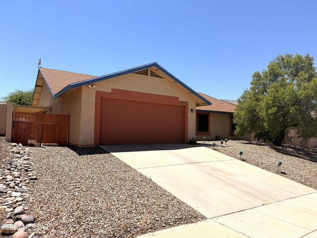 9870 E Paseo San Ardo, Tucson, AZ 85747