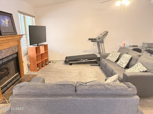 9870 E Paseo San Ardo, Tucson, AZ 85747