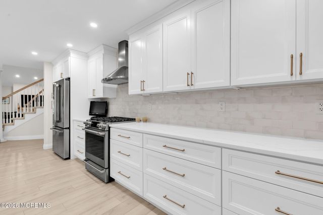 26 Hickory Lane, Little Silver, NJ 07739