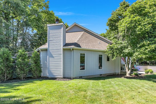 26 Hickory Lane, Little Silver, NJ 07739
