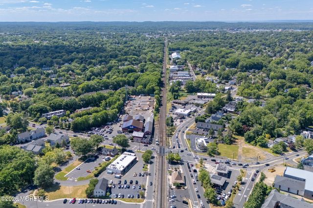 26 Hickory Lane, Little Silver, NJ 07739