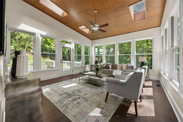 1260 Heards Ferry Road, Sandy Springs, GA 30328