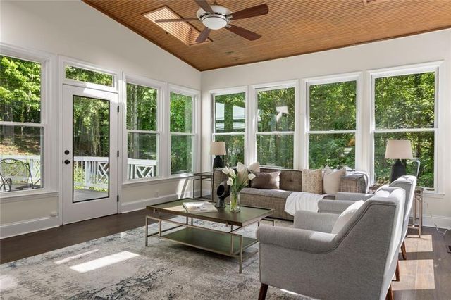 1260 Heards Ferry Road, Sandy Springs, GA 30328