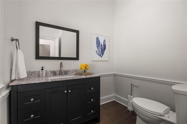 1260 Heards Ferry Road, Sandy Springs, GA 30328