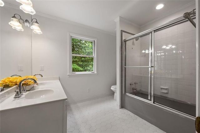 1260 Heards Ferry Road, Sandy Springs, GA 30328