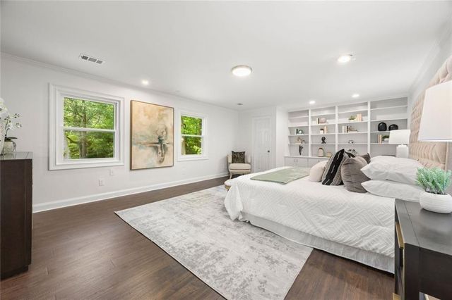 1260 Heards Ferry Road, Sandy Springs, GA 30328
