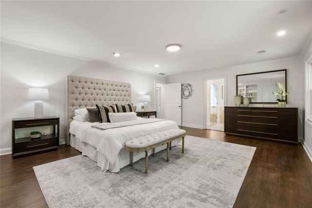 1260 Heards Ferry Road, Sandy Springs, GA 30328