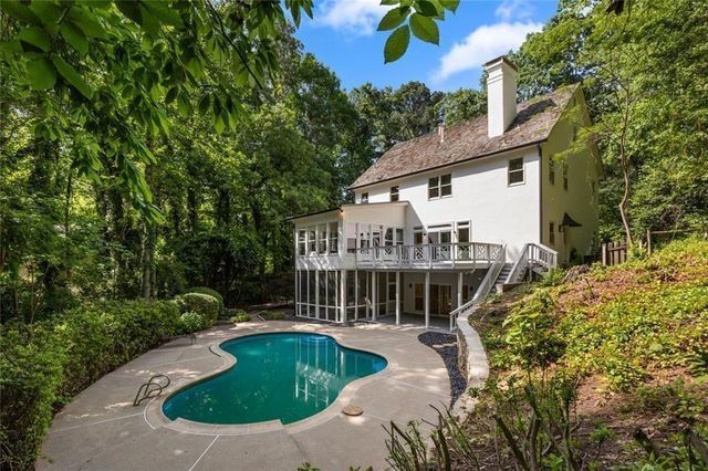 1260 Heards Ferry Road, Sandy Springs, GA 30328