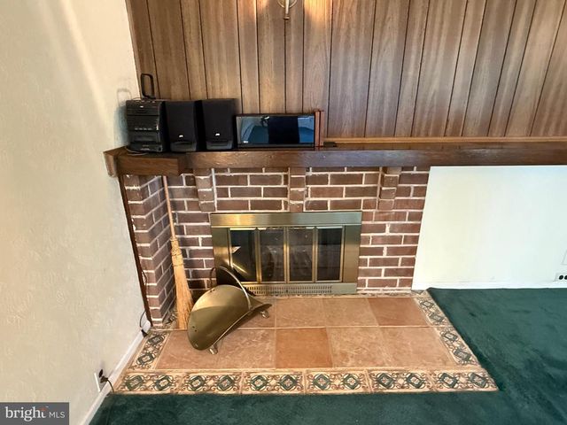 203 MOORE RD, Wallingford, PA 19086