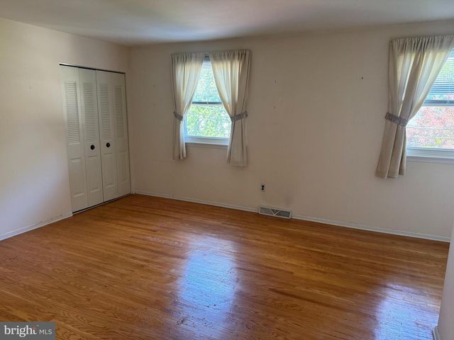 203 MOORE RD, Wallingford, PA 19086