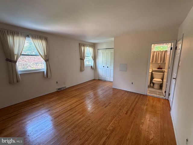 203 MOORE RD, Wallingford, PA 19086