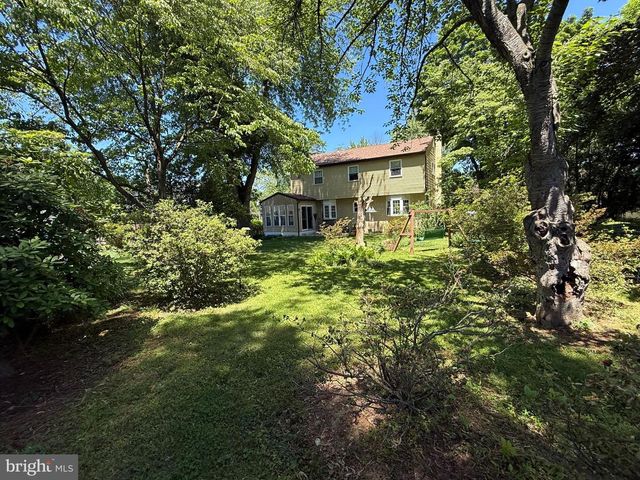 203 MOORE RD, Wallingford, PA 19086