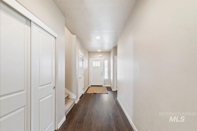 14589 Dartmoor St, Caldwell, ID 83607