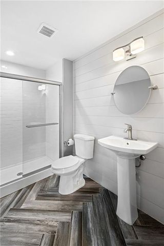 20035 W 107th Terrace, Olathe, KS 66061