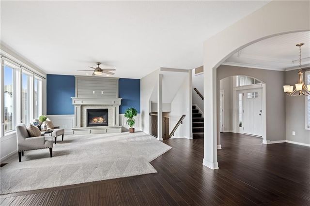 20035 W 107th Terrace, Olathe, KS 66061