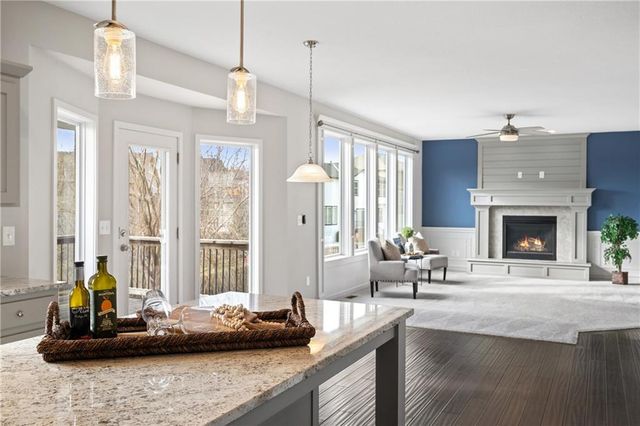 20035 W 107th Terrace, Olathe, KS 66061