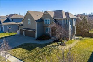 20035 W 107th Terrace, Olathe, KS 66061
