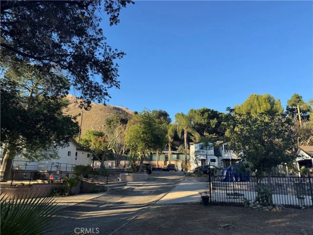 9859 Foothill Boulevard 9857, Lakeview Terrace, CA 91342